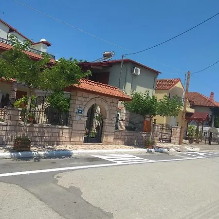 Simos Apartments Korinos Exterior photo