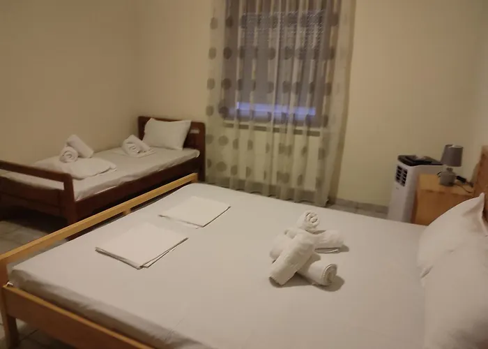 Simos Apartments