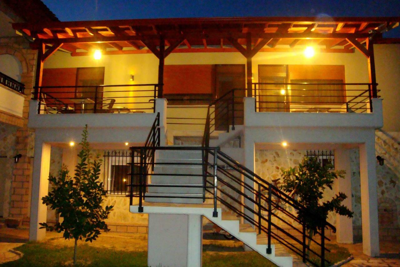 Simos Apartment *