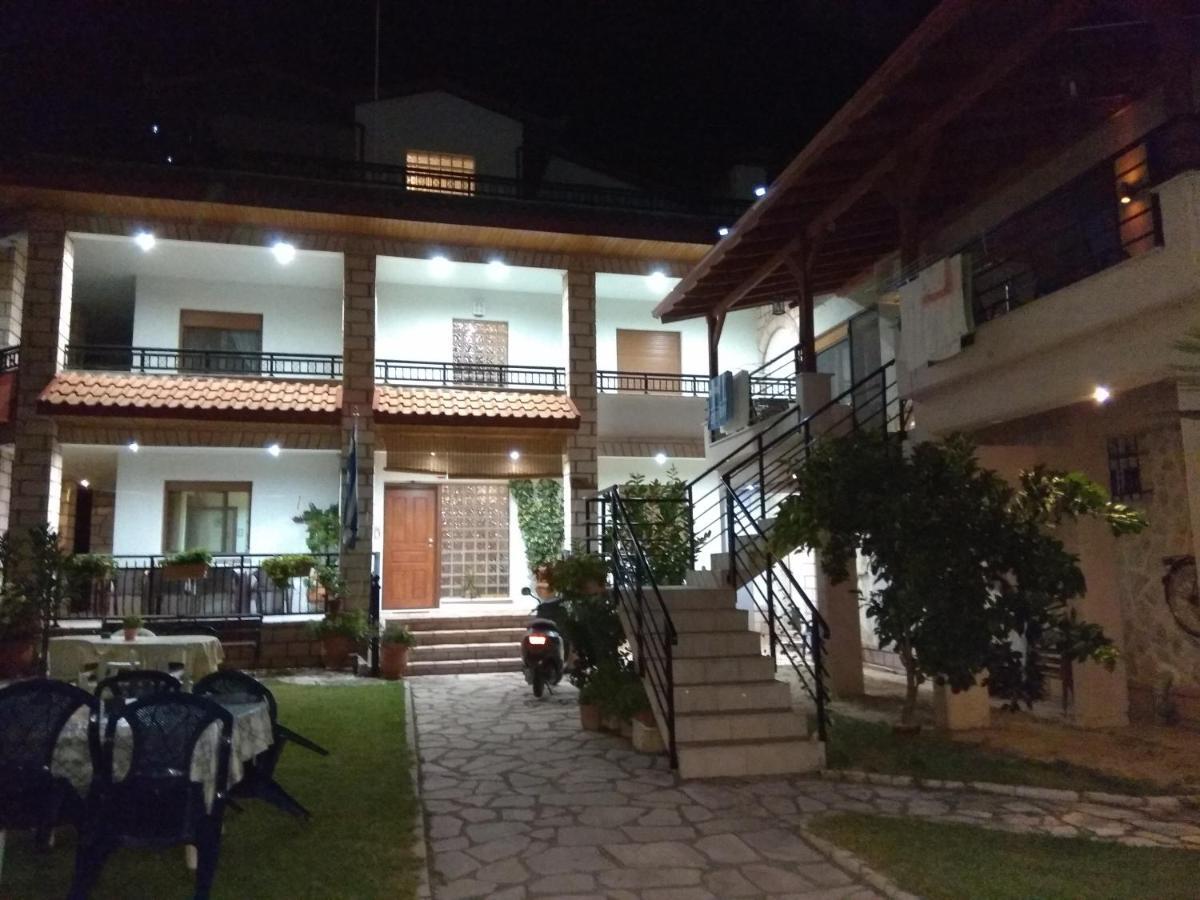 Apartment Simos *